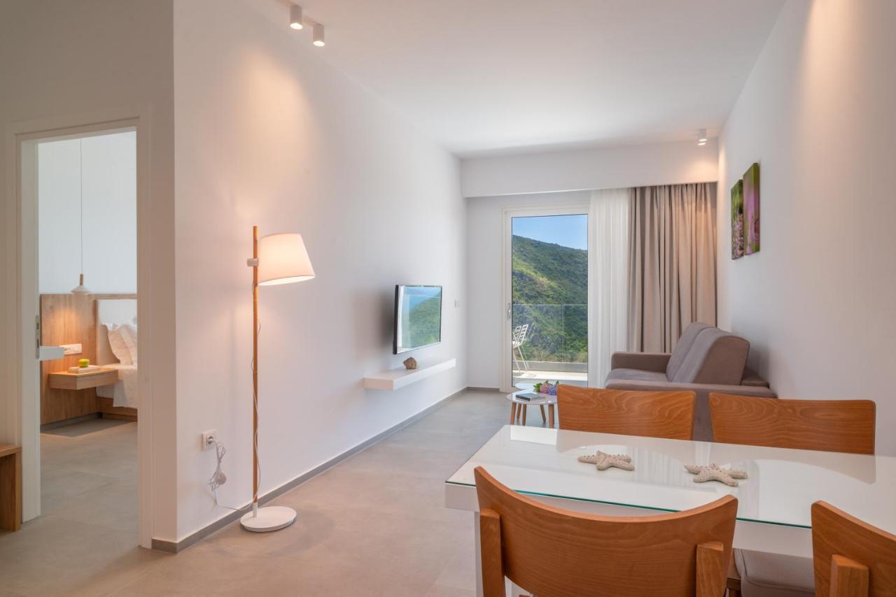 Ninemia Luxury Residence Perdika  Exterior foto